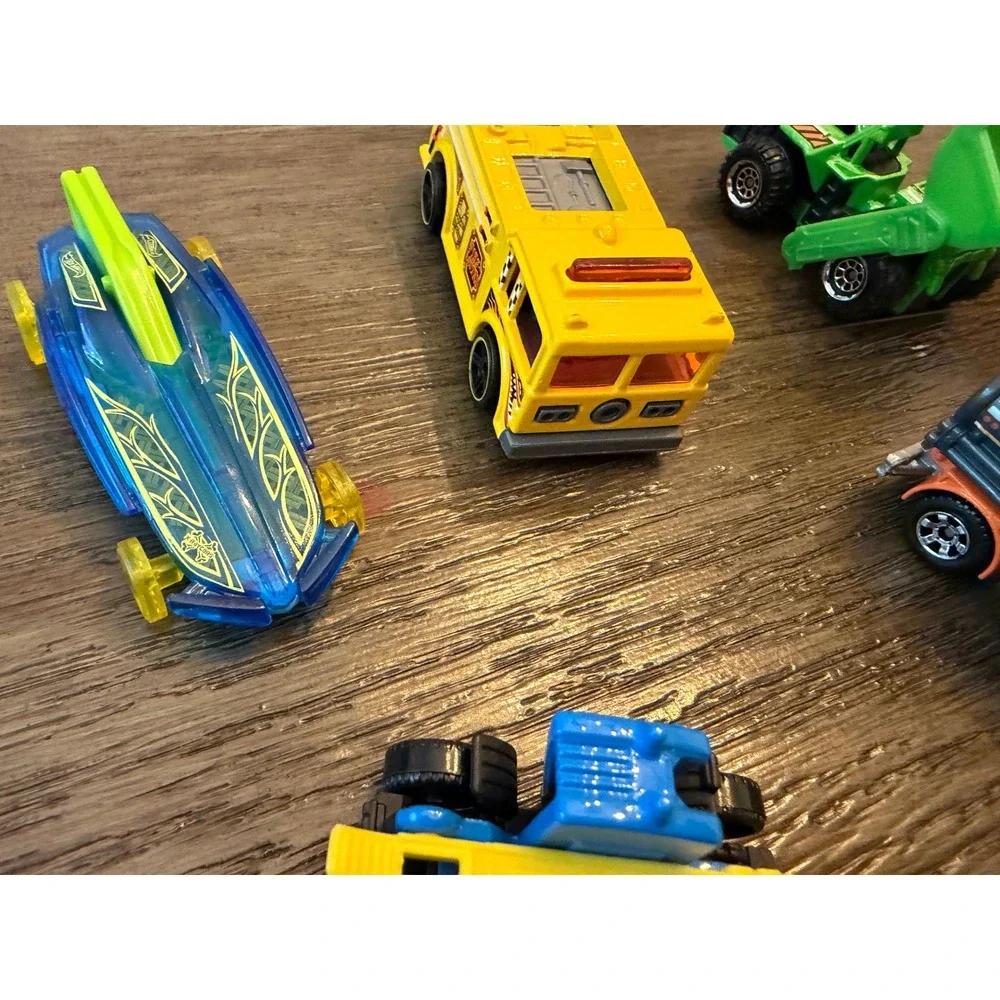 Hot Wheels Matchbox Toy Car Lot Kids OS Mixed Diecast Racing Construction Trucks